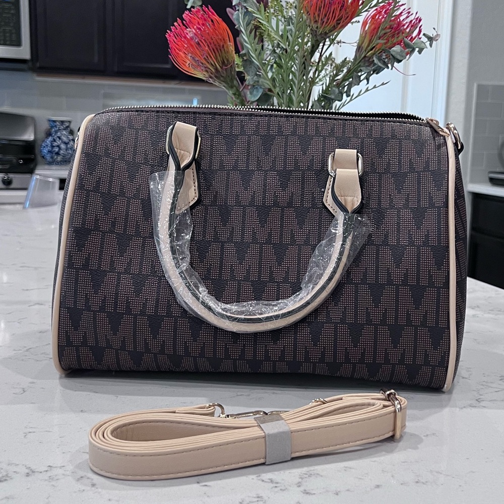 Nwt - Satchel Handbag With Matching Wallet Wristl… - image 3